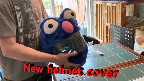 Motoloot helmet cover, test, and review. Motorcycle ride with new helmet.
