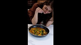 How to make authentic Chicken Karahi?