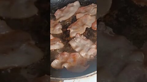 Rendering Bacon | #crispy #bacon #yummy #tasty #foodie #fyp #sizzling #food