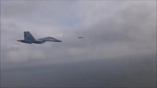 Su-27 Fighter Jets Chases A Cruise Missile