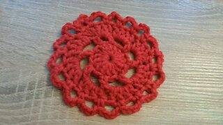 Left handed crochet doily/lace circle. Easy beginner friendly tutorial