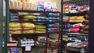 Oshkosh Humane Society providing 30 day pet food supply