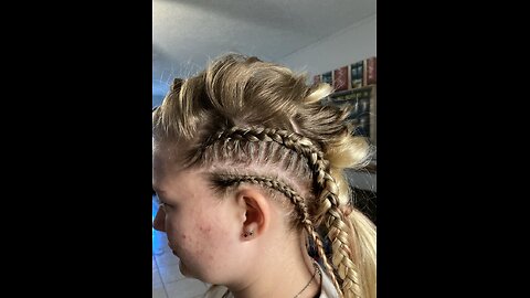 Viking Braids - Mohawk Viking Braid style