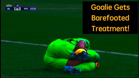 Goalie Gets Barefooted Treatment! #femalesportsheroes #ncaawomensoccer