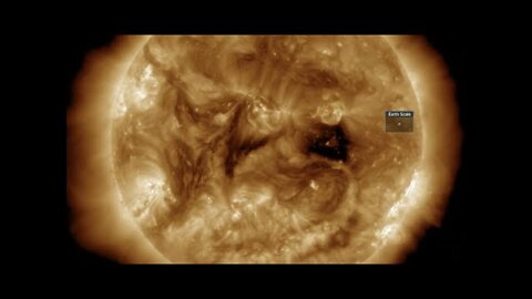 CME Erupts at Earth, Magnetic Pole Shift, Solar Storm | S0 News Aug.8.2022