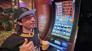 When Low Rolling Pays Off BIGTIME! (Las Vegas Slot Play!)