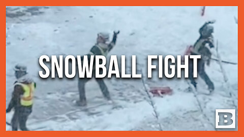 Vancouver Construction Workers Get Into Snowball Fight While Shoveling Snow