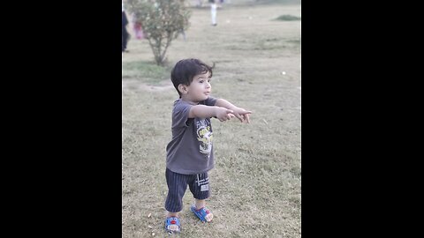 Baby Play with Cat