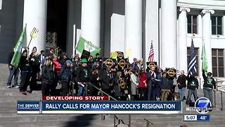 Protesters rally at city hall, call for Denver's mayor to resign