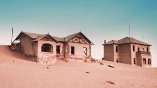Uma cidade fantasma perdida no tempo na Namíbia