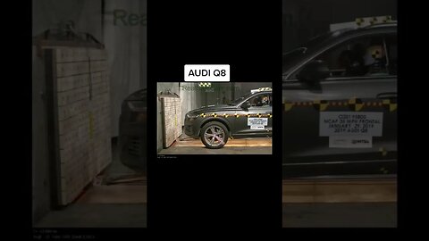 AUDI Q8 CRASH TEST