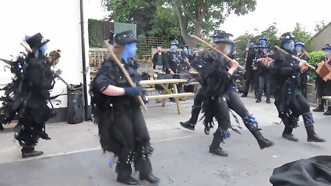 Boggarts Breakfast Border Morris - Higgor Tor - The Brothers Arms Pub - Sheffield - 23 6 2016