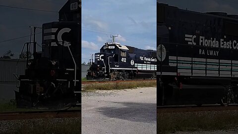 FEC-105 running light on the return trip north at South Daytona Oct. 8 2023 #railfanrob #fec105