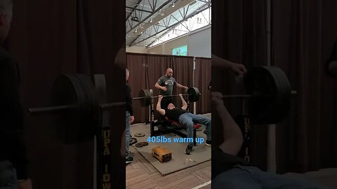 405lbs warm up for UPA Powerlifting Championship