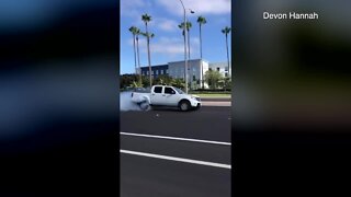 Truck flees scene of San Diego crash