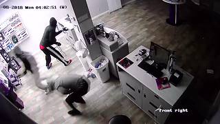 Deputies search for 5 suspects seen on surveillance video robbing 2 Tampa businesses