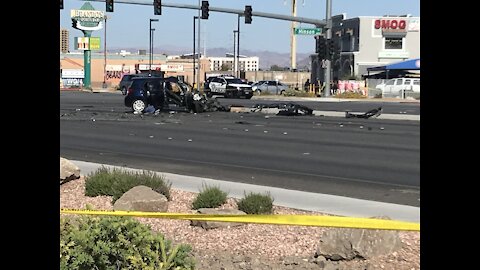 2 dead in crash on Blue Diamond Road near Valley View Boulevard