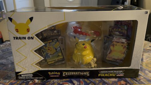 Pokémon celebrations pikachu premium collection