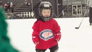 Norwegian two-year-old is hockey prodigy