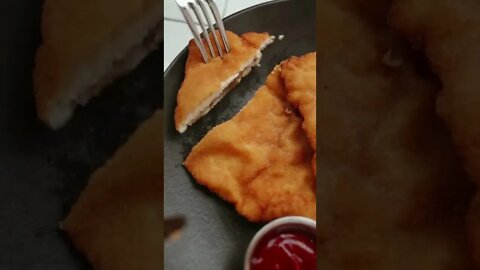 How to Make Chicken Schnitzel