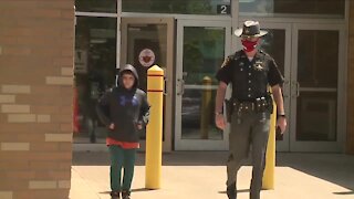 Lorain County sheriff's deputy forms special relationship with 10-year-old boy with autism