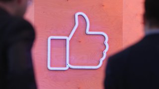 ACLU Accuses Facebook Of Allowing Gender-Biased Job Postings