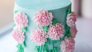 How to Make Buttercream Dhalia Flowers