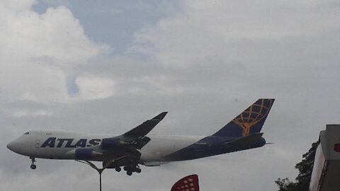 Boeing 747-400F N487MC na final antes de pousar em Manaus vindo de Miami 09032021