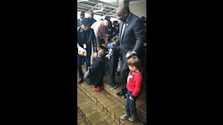 Ramaphosa goes live with patients at children's hospital radio station (X8C)