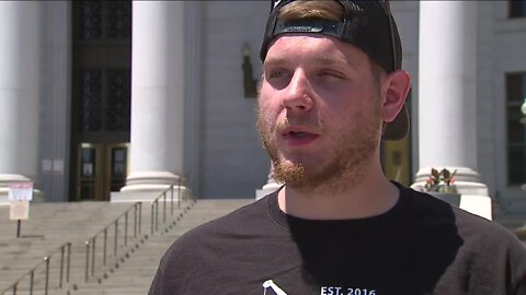 Man who claims he was blinded by DPD tells city to own up