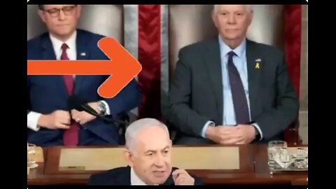 Senator Ben Cardin flashes a FREEMASONRY HAND SYMBOL behind Benjamin Netanyahu.