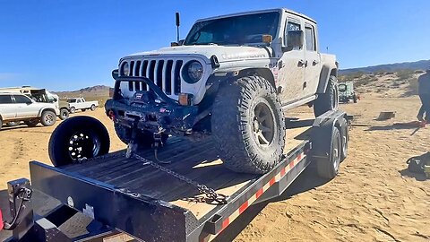 SNAPPED Front Axle Jeep Driving off a Trailer - Broken Gladiator