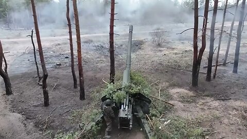 Combat work of Russian towed howitzer