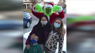 Littleton Grinch stealing shrieks and squeals to bring holiday cheer