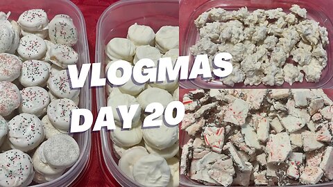 Vlogmas 2022 Day 20! Peppermint Bark, Potato Chip Candy & Ritz Peanut Butter Sandwiches.