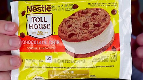 Toll House Chocolate Chip Cookie Sandwich Frozen Dairy Dessert By Nestle