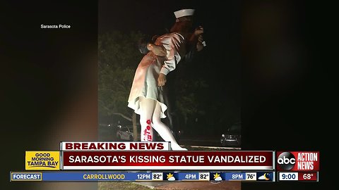 Kissing statue vandalized with '#MeToo' hours after passing of veteran known as 'kissing sailor'