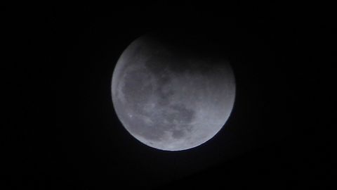 The shooting of the lunar eclipse from the city of Tyumen