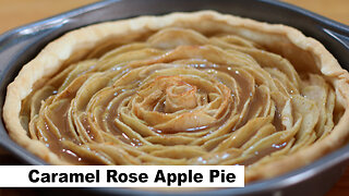 Caramel Apple Rose Pie
