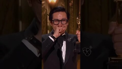Ke Huy Quan wining an Oscar #oscars #oscars2023 #kehuyquan
