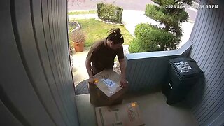 Smoothie machine damage dropped by a UPS driver