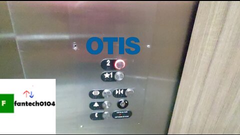 Otis Hydraulic Elevator @ LaQuinta Inn & Suites By Wyndham - Elmsford, New York