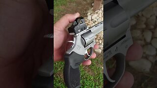 357 MAGNUM Taurus Tracker 627