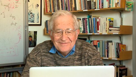 Noam Chomsky - The Untold History of U.S. Hegemony & Influence in Europe