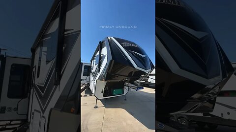 Now this is how you make a Fifth Wheel Toy Hauler… 2023 Grand Design Momentum 397THS #rv