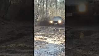 2001 XJ slow motion in mud #jeep #jeeplife