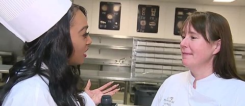 Free lunches for TSA workers