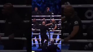 INTENSE MOMENT between Anthony Joshua and Jermaine Franklin #anthonyjoshua #boxing #jermainefranklin