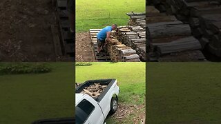 Loading Truck Full of Firewood in Under a Minute #shorts #firewood #truckload