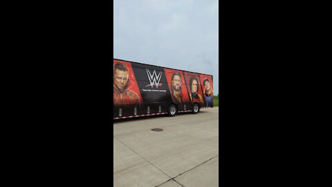 WWE On the Move
